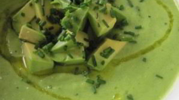 зеленый гаспачо для сыроедов