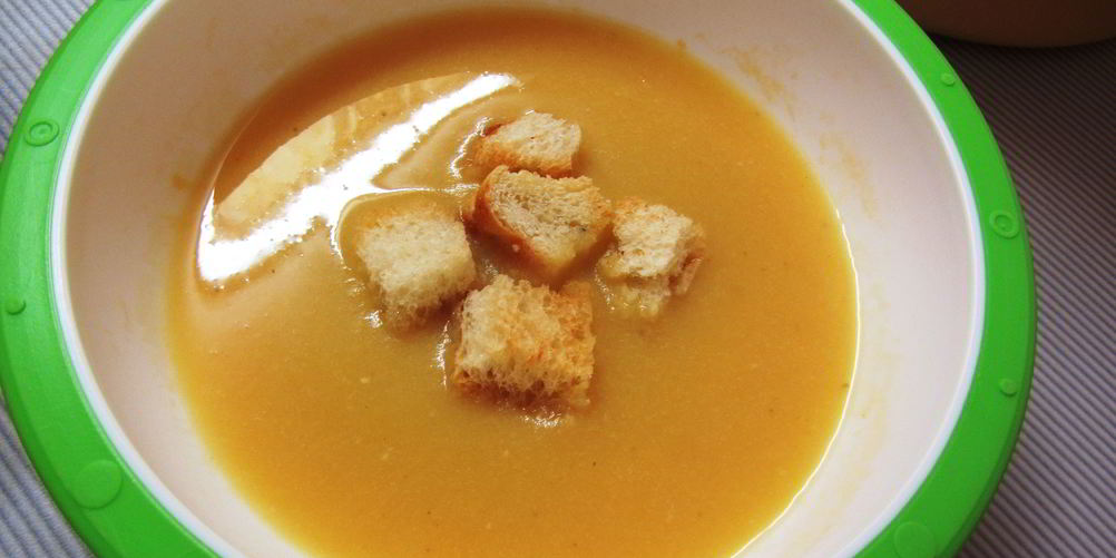 Рецепт горохового крема-супа с чесночными гренками