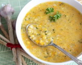 Гороховый суп на говяжьем бульоне