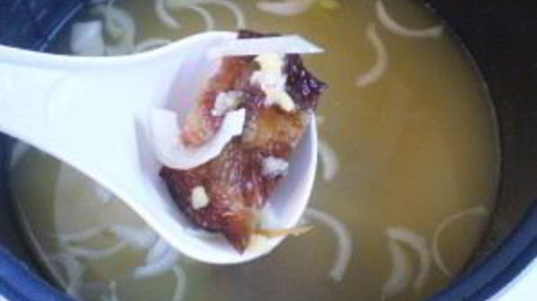 гороховый суп с копченостями в мультиварке