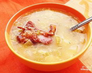 Гороховый суп с копчеными ребрами