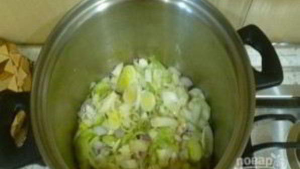 гороховый суп с курицей на кокосовом молоке