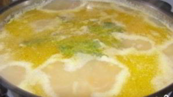 гороховый суп с сельдереем