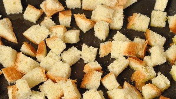 суп гороховый с копчеными ребрышками