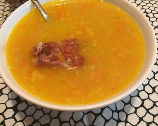 Уютный гороховый суп