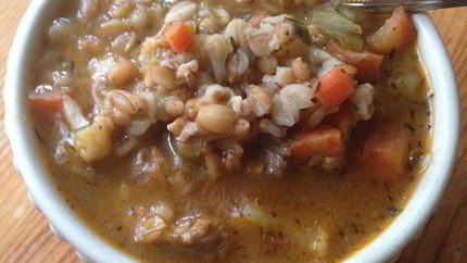 Говяжий суп с перловкой