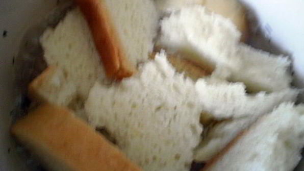 ахобланко-испанский холодный суп из миндаля