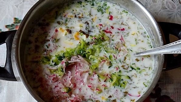 холодник из щавеля на кефире