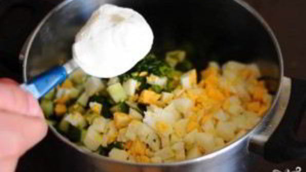 холодник со свеклой на кефире