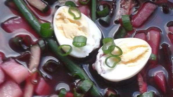 холодный суп на свекольном квасе