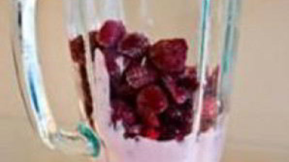 холодный ягодный суп