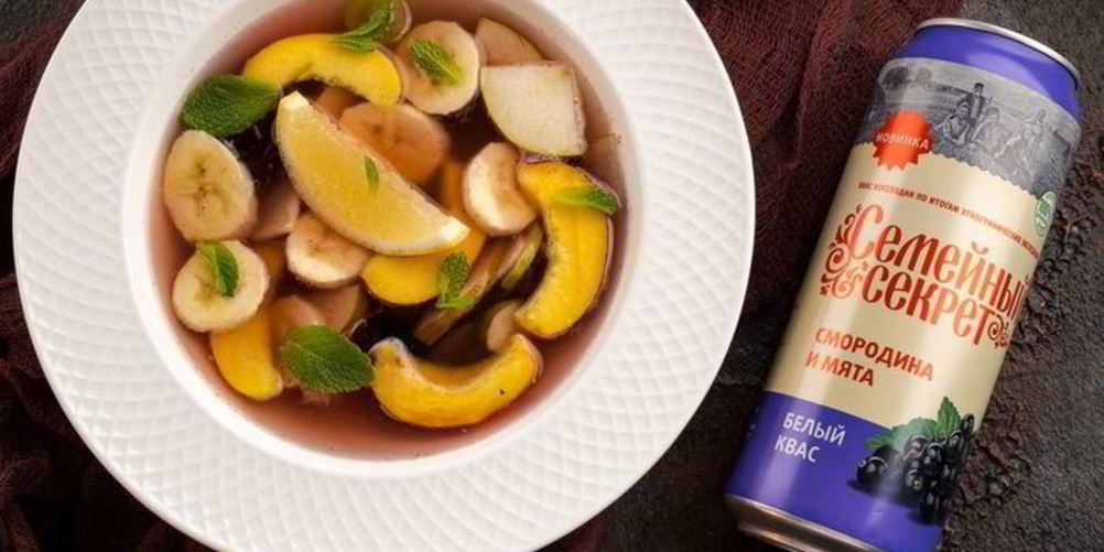 Рецепт десертной окрошки с нектаринами