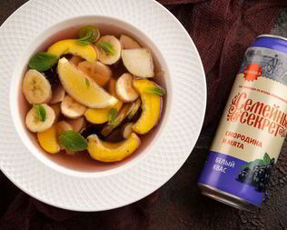 Десертная окрошка с нектаринами