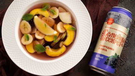 Десертная окрошка с нектаринами