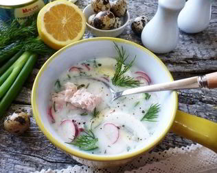 Легкая окрошка с тунцом