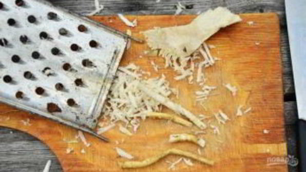 окрошка классическая с колбасой на квасе