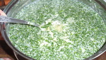 Окрошка на курином бульоне