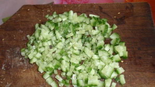 окрошка на курином бульоне