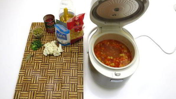 минестроне с курицей в мультиварке