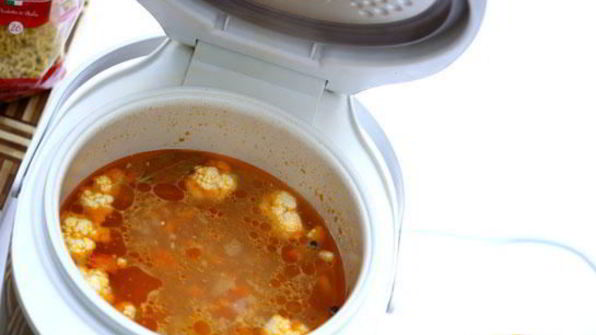 минестроне с курицей в мультиварке