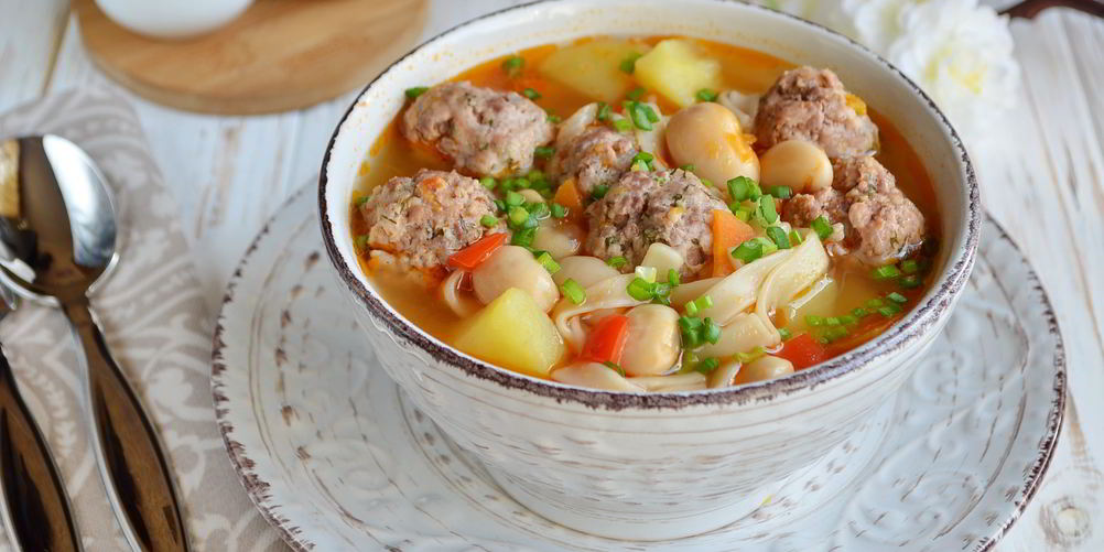 Рецепт наваристого супа с фрикадельками и овощами