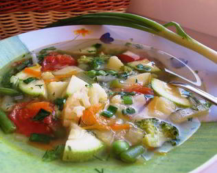 Овощной диетический суп