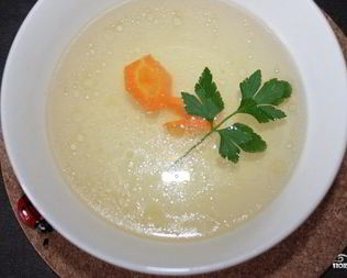 Овощной суп на курином бульоне