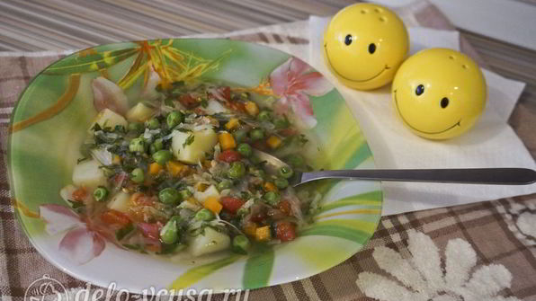 овощной суп с зеленым горошком
