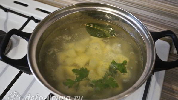 овощной суп с зеленым горошком