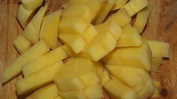 суп из форели с плавленным сыром и овощами