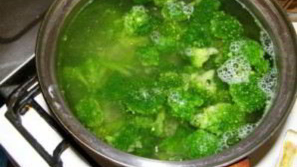 суп овощной с брокколи