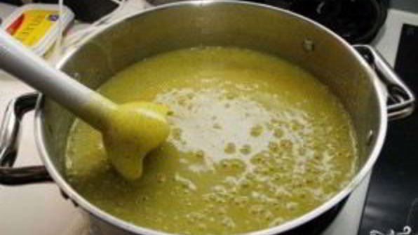 суп овощной с брокколи