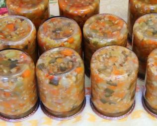 Рассольник на зиму с помидорами и огурцами