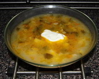 Рассольник с перловкой и почками