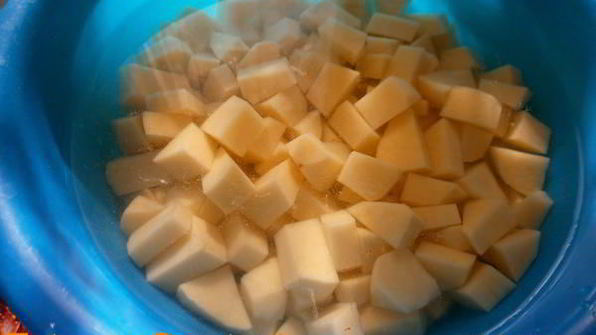 рассольник с рыбными фрикадельками