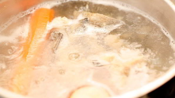 рыбный суп с креветками