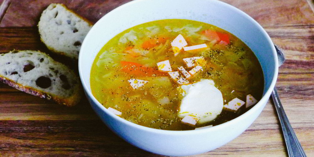 Рецепт летних щей из свежей капусты