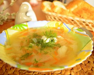 Щи из квашеной капусты с курицей