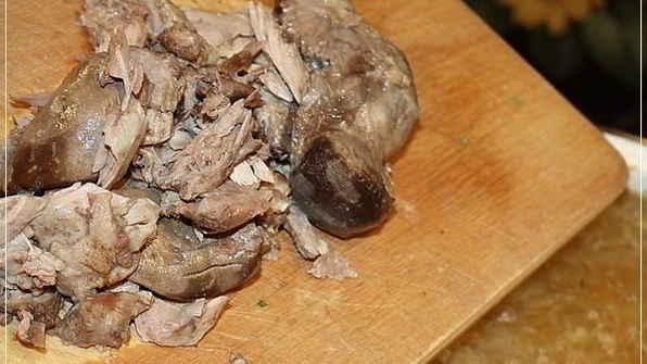 щи из квашеной капусты с уткой