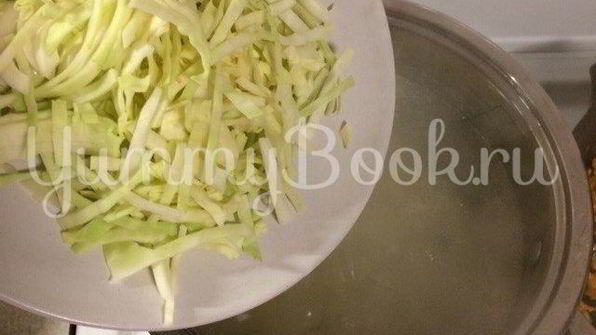 щи из рыбной консервы