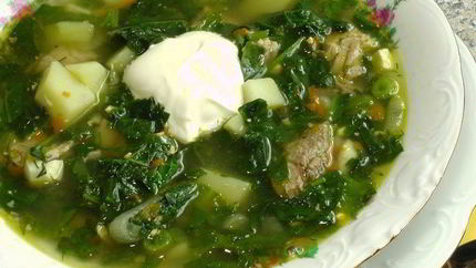 Щи из щавеля с мясом