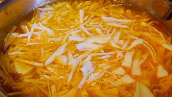 щи с гречкой и печенкой