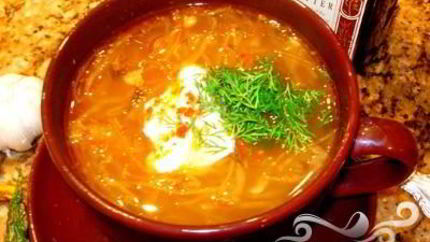 Щи с кислой капустой и мясом