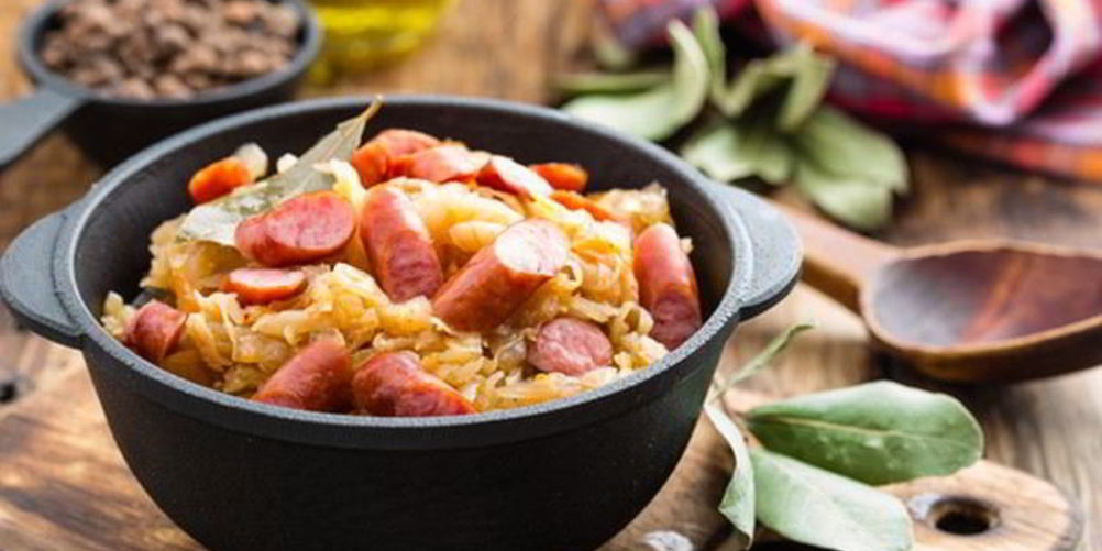 Рецепт классической солянки с капустой и сосисками