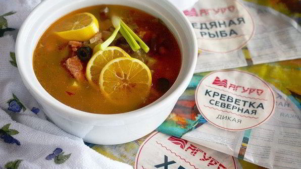 рыбная солянка с грибами и креветками