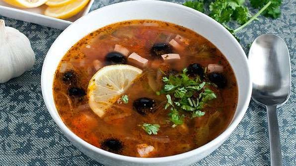 солянка мясная сборная