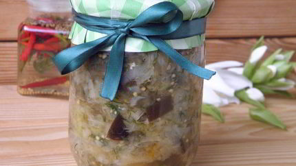 Солянка с баклажанами и капустой на зиму