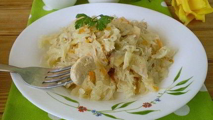 Солянка с курицей и капустой