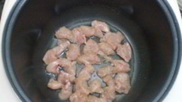 солянка с мясом и капустой