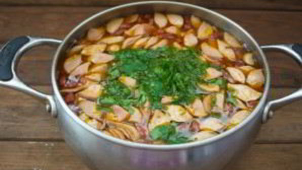 солянка с сосисками